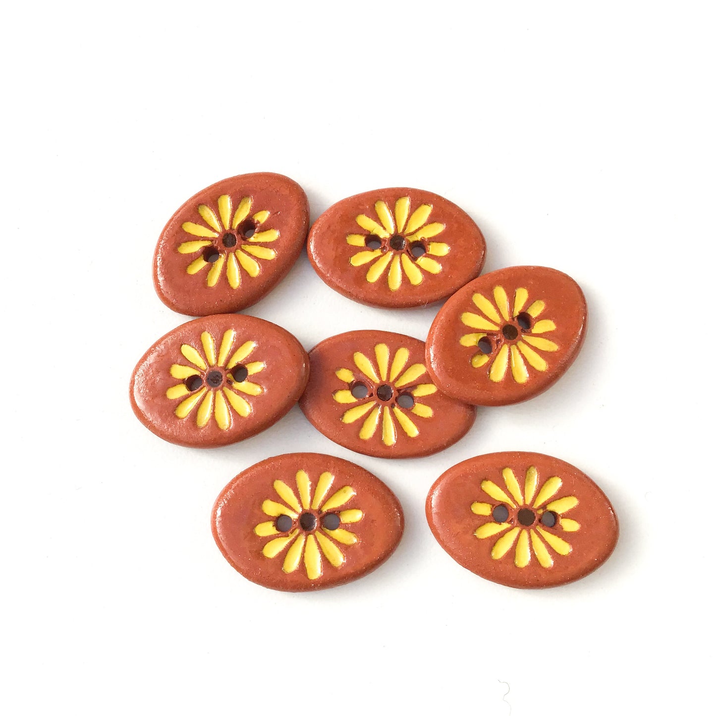 Yellow Daisy Button on Red Clay - Ceramic Flower Buttons - 5/8" x 7/8" - 7 Pack (ws-280)